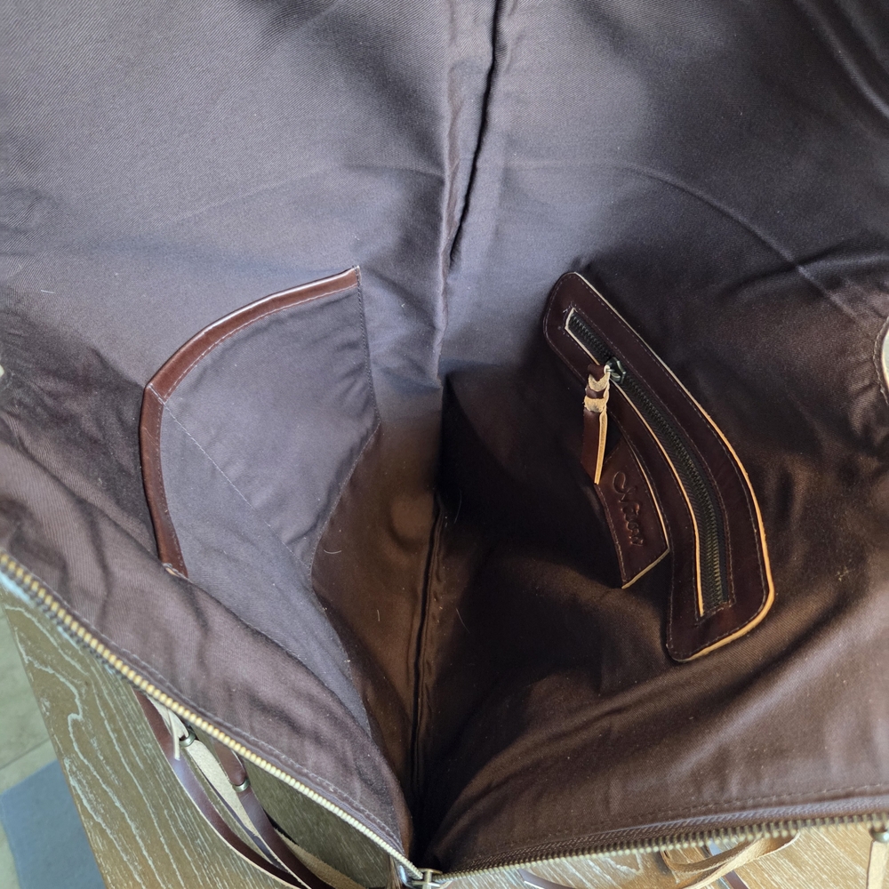 Brown and White Leather Purse - Picture 4 of 8